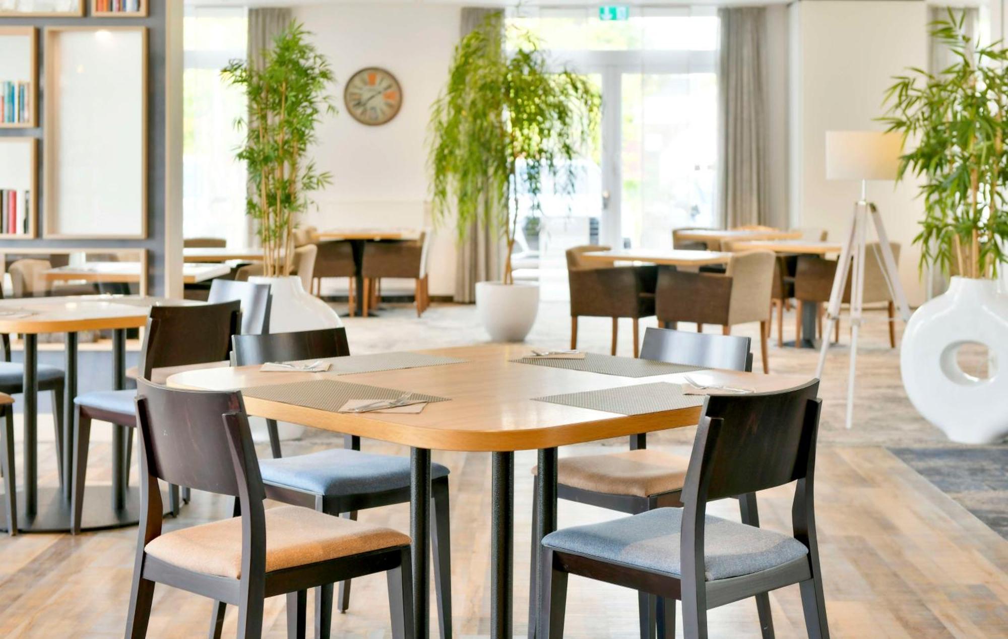 Best Western Plus Hotel พาเพนบวร์ก ภายนอก รูปภาพ
